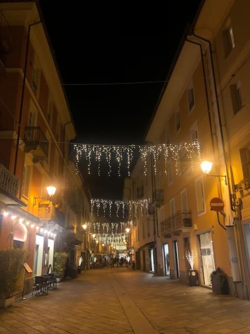 La Casa Di Rox Ad Aosta - Small Holiday Apartment In Central Aosta - Alloggio Ad Uso Turistico - Vda - Aosta - N 0304 Екстериор снимка